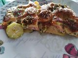Cama de salmón con calabacín y manzana