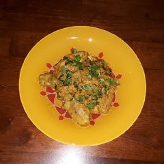 A picture of Methi chicken.