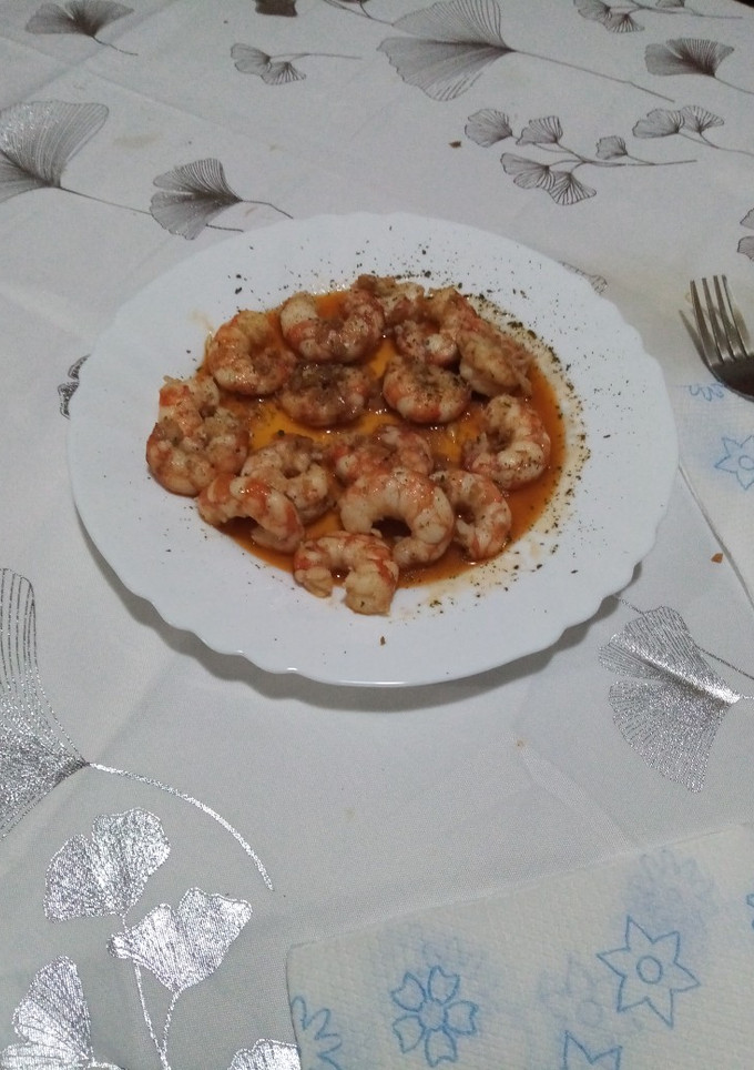 Una foto de Gambón al ajillo
