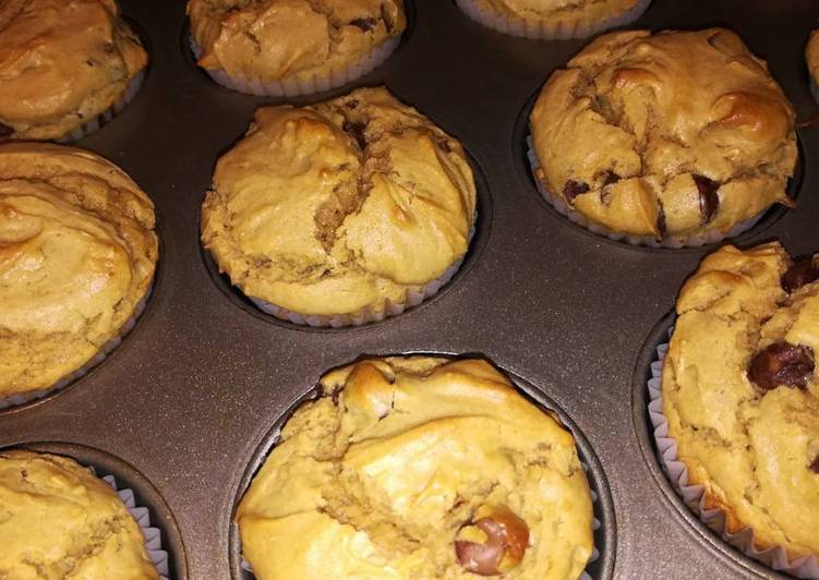 Peanut Butter Chocolate Chip Muffins