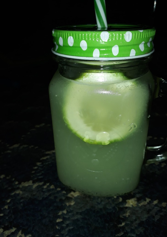 A picture of Citrus Cucumber Juice.