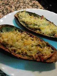 Una foto de Berenjenas rellenas de atún y beicon