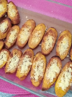 Una foto de Plátano maduro con queso