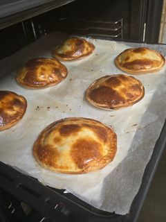 Una foto de Solomillo Wellington en masa de empanada