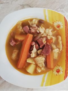 Babgulyás füstölt csülökkel recept fotója