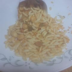 A picture of Crispy, Crunchy Poha.
