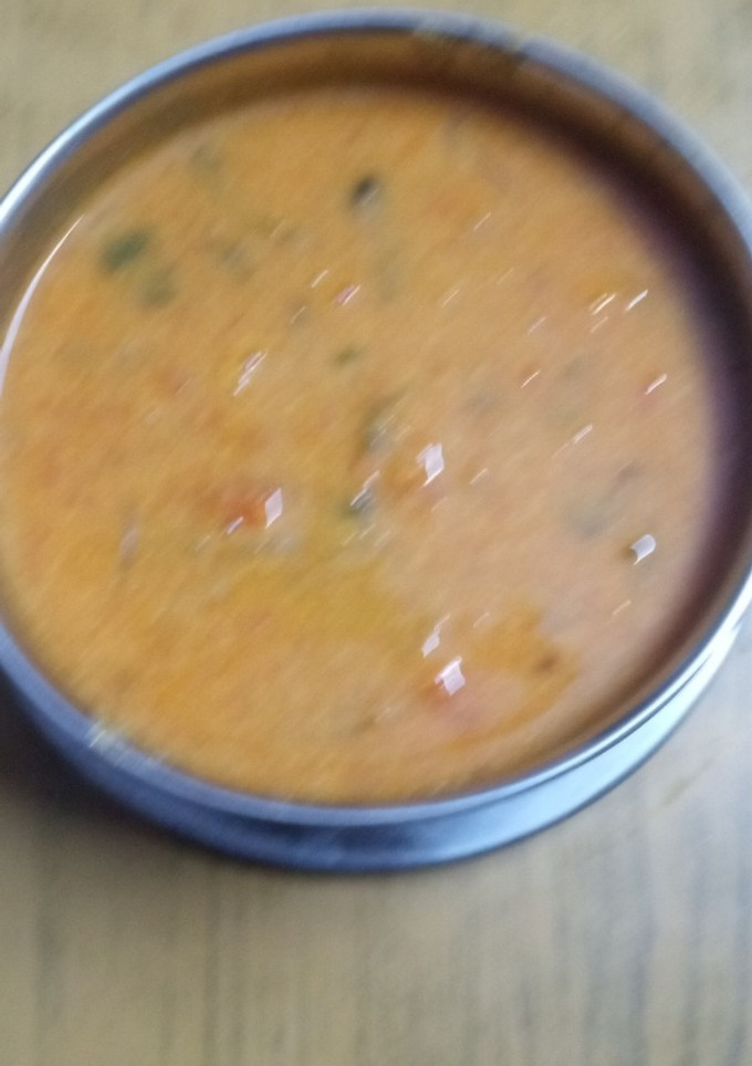 செட்டிநாடு தக்காளி குருமா(chettinadu tomato kurma recipe in tamil) செய்முறை முக்கிய புகைப்படம்
