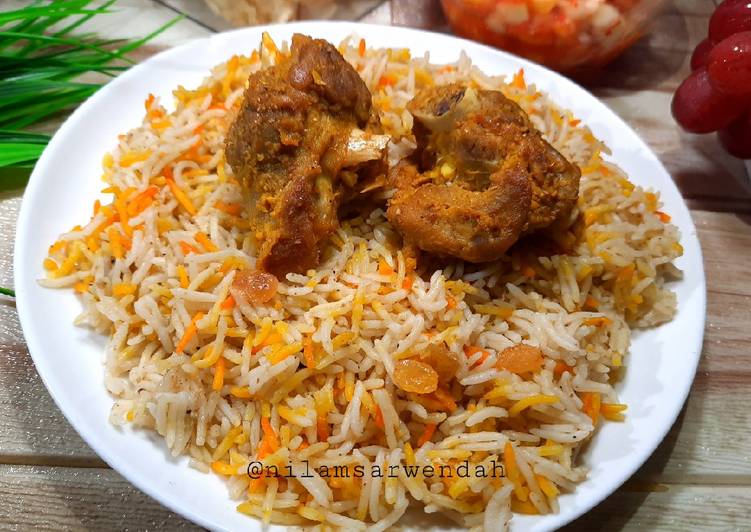 makanan Nasi Mandhi Jadi, Lezat Sekali