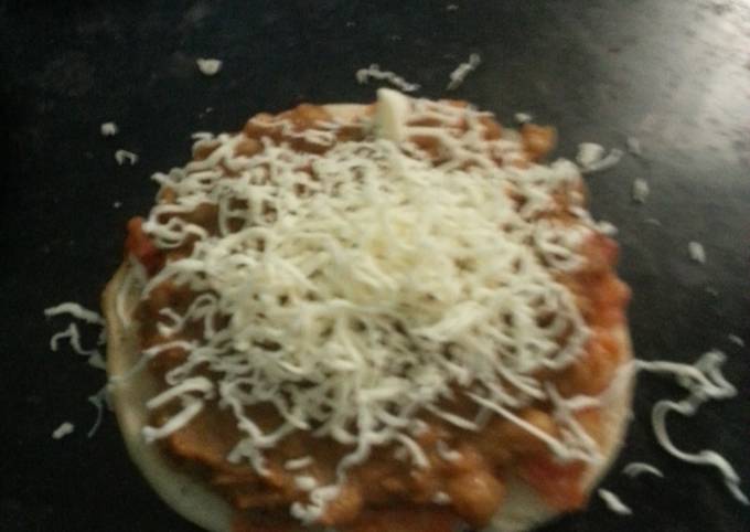 Stuff mexican pizza
