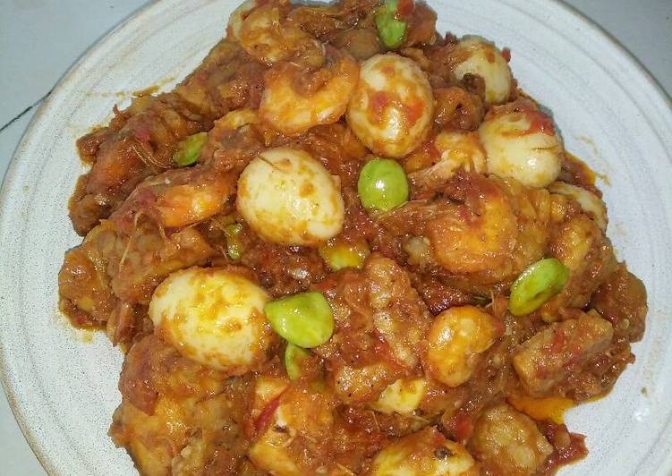 Telor puyuh udang balado lezatto