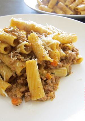 【7/食】波隆納肉醬筆管麵 的食譜成品照片