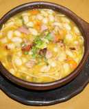 Porotos con riendas y jamón ahumado