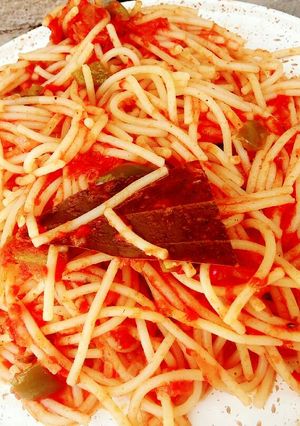صورة لوصفة مكرونة بالصوص الأحمر اللذيييذ