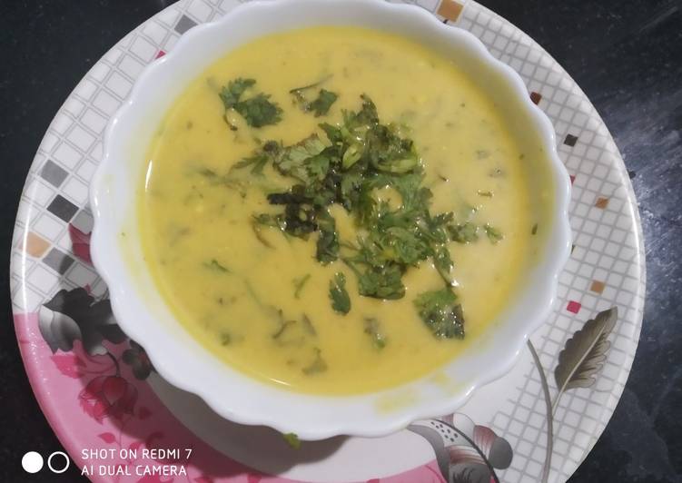 Steps to Prepare Speedy UP style Dahi wali Arbi Spicy Arbi in yoghurt curry