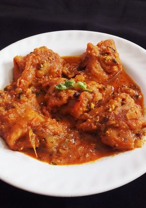 ময়দা কারি(Moida curry recipe in bengali) রেসিপির প্রধান ছবি