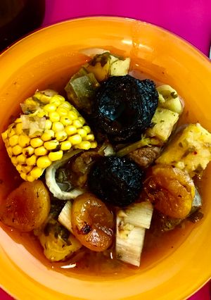 Una foto de Mi carbonada criolla. Homenaje a la cocina sefardí. Slow Cook