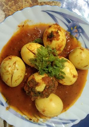 A picture of Simple Egg Curry with Tomato Gravy.