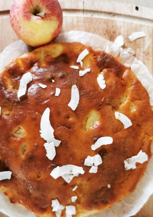 Une photo de Gâteau moelleux aux pommes #pommes #healthy #detox