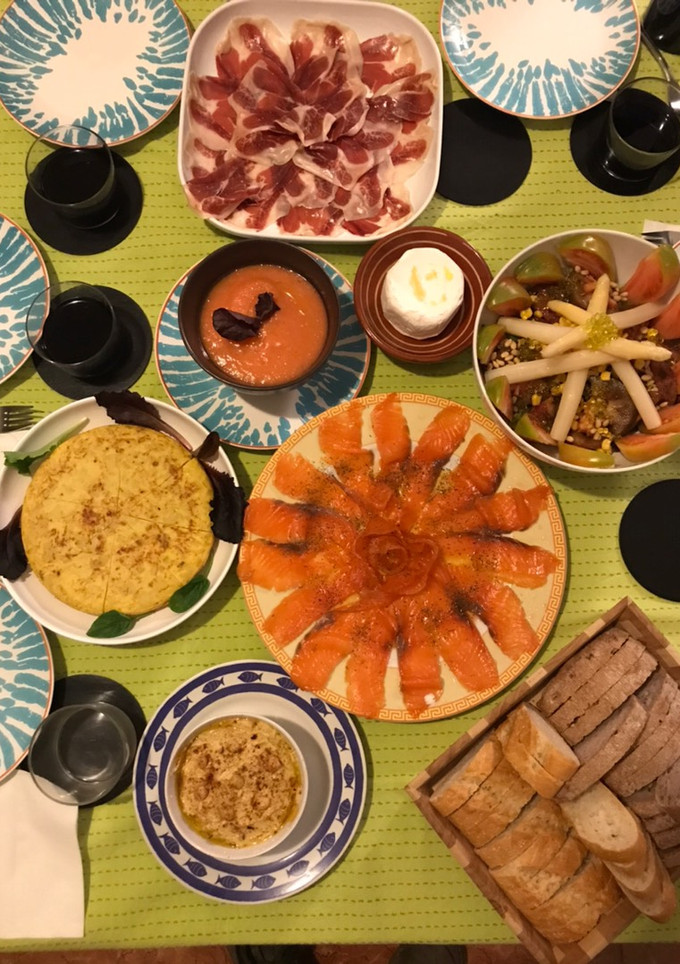 Una foto de Tapas para ver una peli con amigos