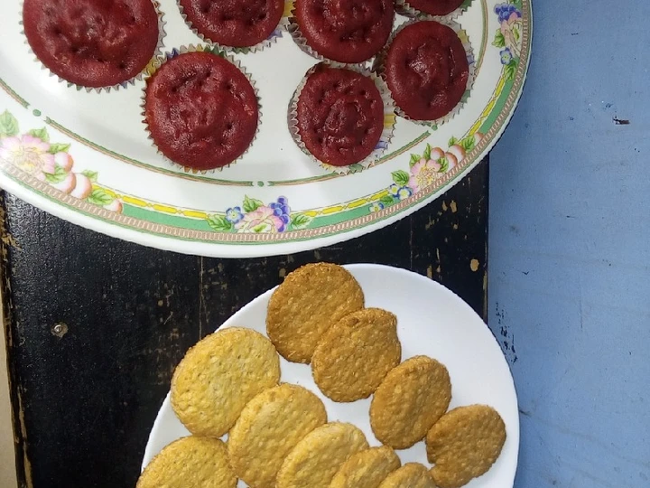 Easy Steps to Prepare Eggless red velvet cupcakes the So Delicious Appealing