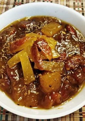 খেজুর ও আমসত্ত্বের চাটনি(khejur aamsatwor chutney recipe in Bengali) রেসিপির প্রধান ছবি