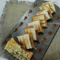 A picture of Cheese chilli sandwich.