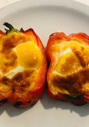 Una foto de Morrones rellenos