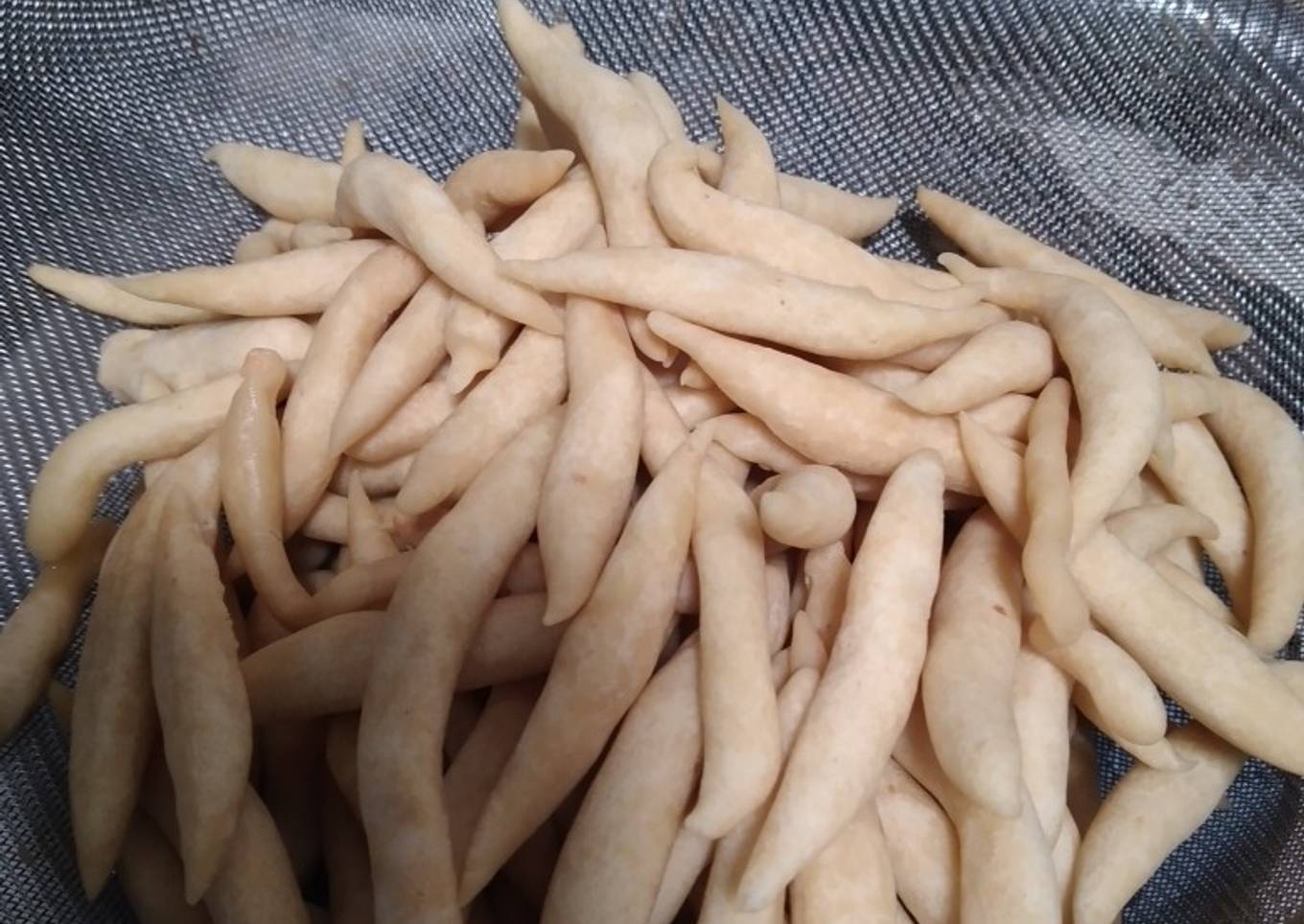 Kue gabus keju