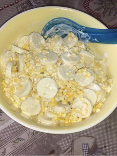 Una foto de Ensalada de palmitos con choclo
