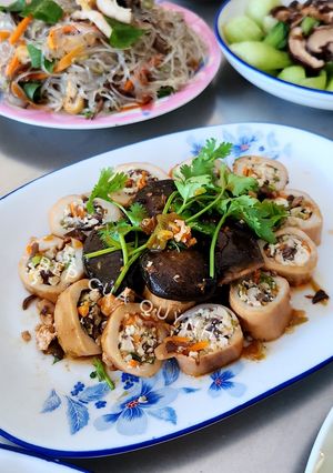 Hình của món Nấm Đùi Gà Nhồi Chay.