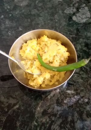 ખીચડી (Khichdi Recipe In Gujarati) રેસીપી મુખ્ય ફોટો