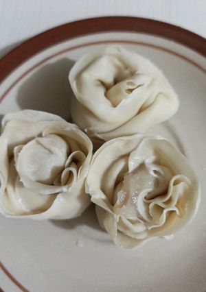 Foto resep Gyoza mawar ala Raditya