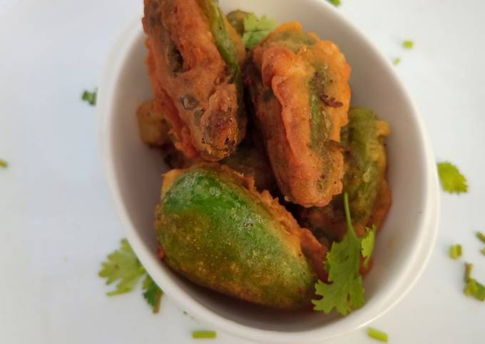 Mirchi Vada | Mirch Pakora | Street Food Recipe