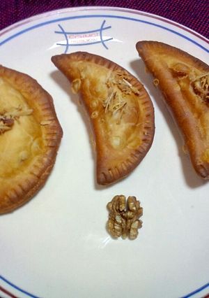 A picture of Gujiya.