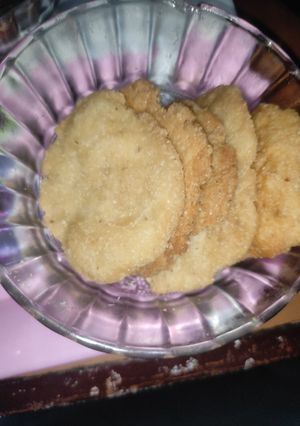 मसाला मठरी(masala mathri recipe in hindi) रेसिपी मुख्य फोटो