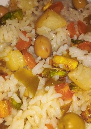 صورة لوصفة سلاطة الارز بالخضار🥕🥔🫑🧅