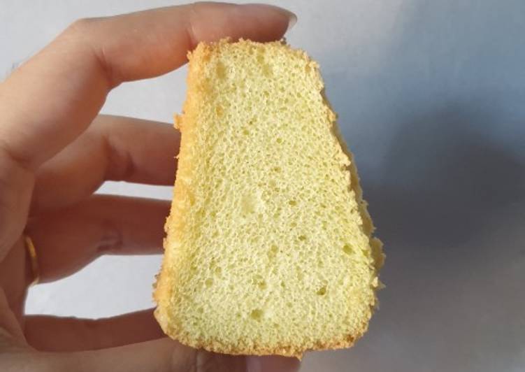 Langkah Mudah untuk Menyiapkan Mini chiffon cake pandan Anti Gagal