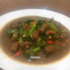 รูปของ Brokoli Sapi Lada Hitam