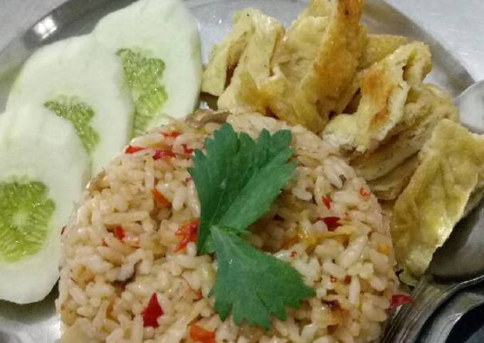 Resep nasi goreng rumahan 1 porsi