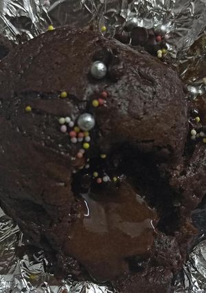 A picture of Chocolava cake.