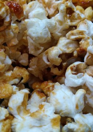 Una foto de Pochoclos crujientes de caramelo