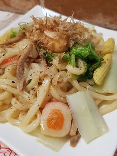 日式炒烏龍麵 的食譜成品照片