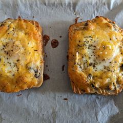A picture of Egg toast (quick breakfast).