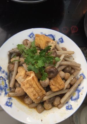 Hình của món Ngó sen kho đậu hủ nấm rơm🍄 (chay).