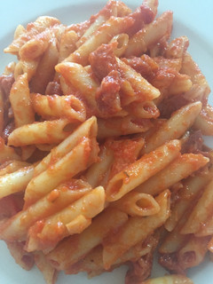 Una foto de Macarrones con chorizo🍝