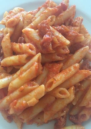 Una foto de Macarrones con chorizo🍝