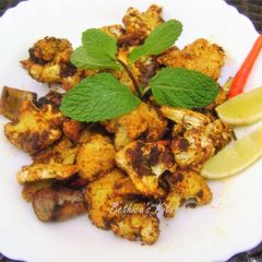A picture of Grilled Cauliflower Florets.