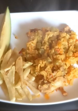 Una foto de Arroz con lomo de cerdo