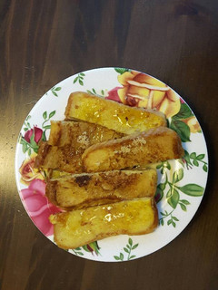 A picture of Classic French Toast.