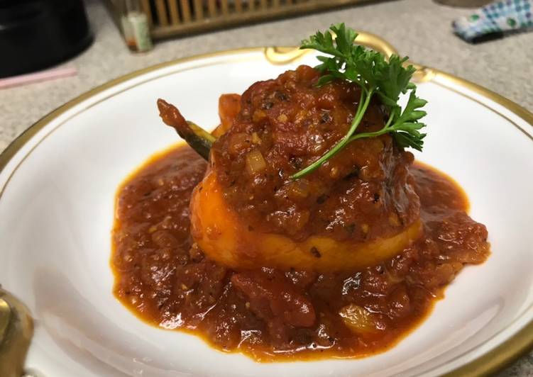 Simple Way to Make Super Quick Homemade Stuffed Bell Peppers with Tomato Sauce